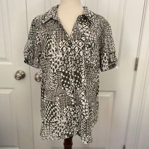 Erika Large Short Sleeve Printed Button up Top